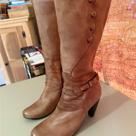 Miz Mooz Tan Heeled Boots - Picture 3 of 16